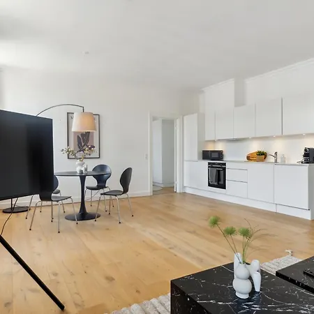 2br M Privat Balkon - K København