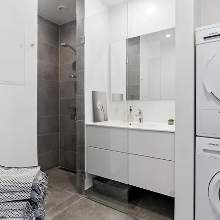 Apartment 2br M Privat Balkon - K *